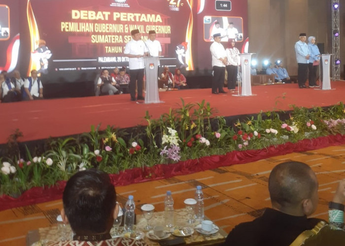 Debat Perdana Pilgub Sumsel 2024: Herman Deru Hadirkan 12 Program Strategis Demi Sumsel Lebih Maju