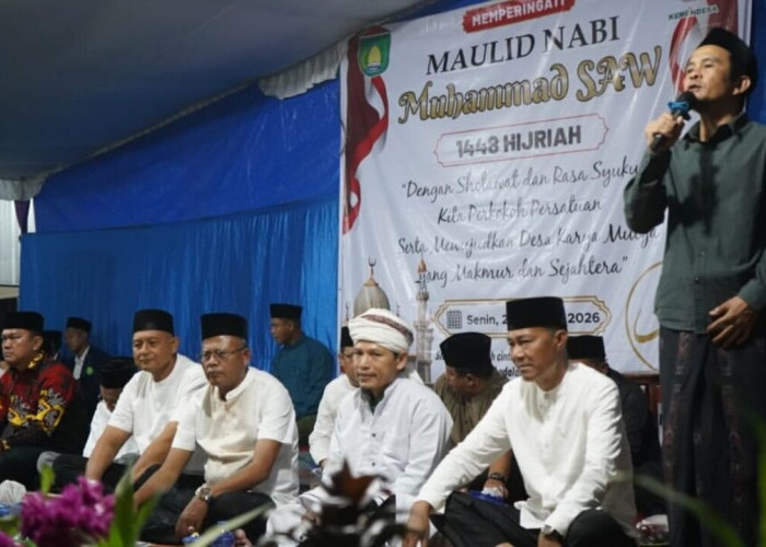 Maulid Nabi di Karya Mulya, Wali Kota Prabumulih Ajak Masyarakat Teladani Akhlak Rasulullah SAW