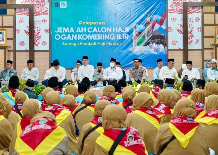 217 Calon Haji OKI Berangkat, Bupati Pesan Jaga Kebersamaan