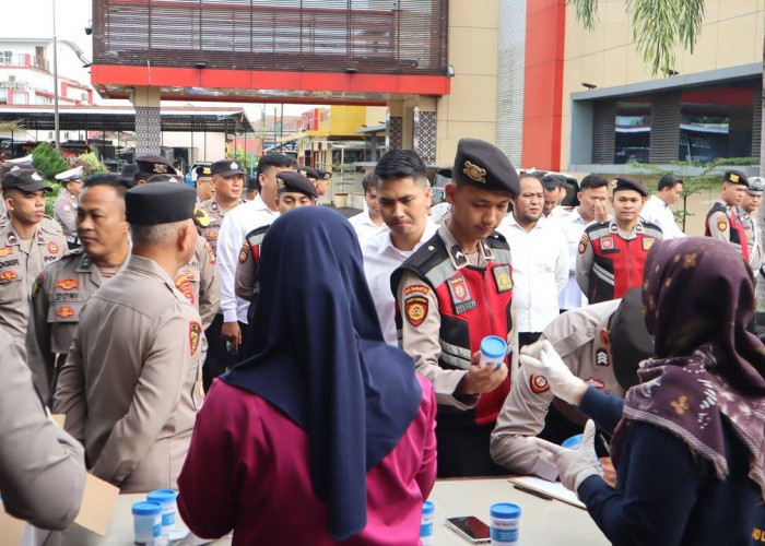 Bidang Propam Polda Sumsel Gelar Tes Urine Mendadak di Polres Muba, Ini Sasarannya