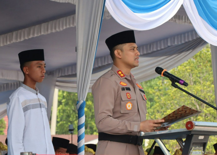 Peringati Hari Santri, Kapolres OKU Timur Ajak Santri Jaga Persatuan  ‎