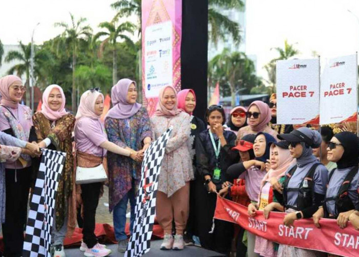Kebaya Run 2025 Warnai Peringatan HUT ke-79 Sumsel dan Hari Kartini