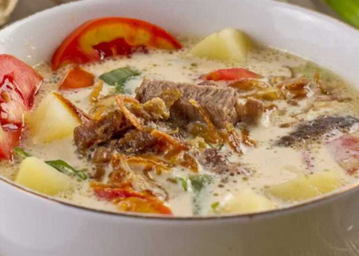 Soto Betawi : Cita Rasa Legendaris Ibukota yang Tetap Bertahan di Tengah Modernisasi