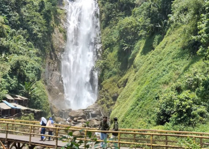 Eksotisme Air Terjun Legendaris di Sumatera Selatan, Tertinggi Kedua di Indonesia, dan Legenda Putri Cantik  