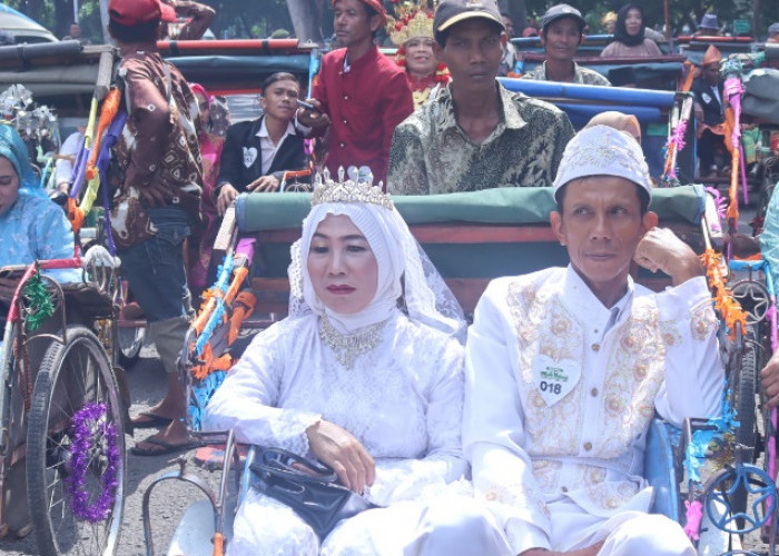 100 Pasangan Pasutri Nikah Massal, Pj Wako Palembang Tawarkan Honeymoon di Rumah Dinas 