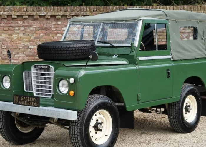 Mengenal Lebih Dekat Land Rover Series 3 Soft Top: Ikon 4x4 yang Selalu Diburu Kolektor.