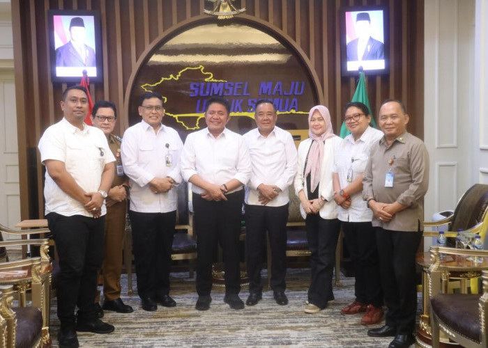 KSP Tinjau Fasilitas Kesehatan di Sumsel, Herman Deru Siap Percepat Revitalisasi RS Tipe D