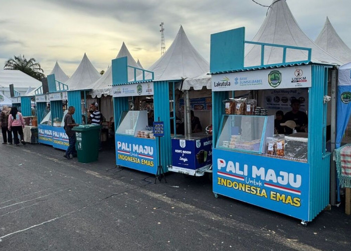 Bank Sumsel Babel Cabang Pendopo Dorong UMKM PALI melalui Bantuan Sarana Dagang di Festival Candi Bumi Ayu 202