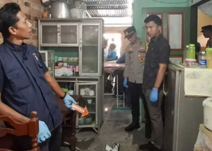Warga Prabumulih Geger, Pria Ditemukan Tewas Tergantung di Dapur Rumah dengan Surat Perpisahan