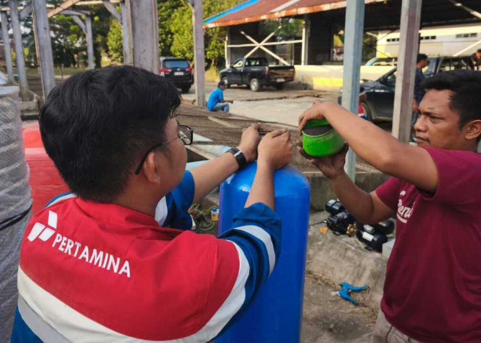Bersama Pertamina Peduli, PGN Pasok Logistik Dapur Umum dan Instalasi Darurat Air Bersih untuk Korban Bencana 