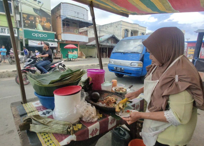 Pecel Sayur Bu Nifah Eksis Sejak 1991, Kuliner Legendaris di Empat Lawang