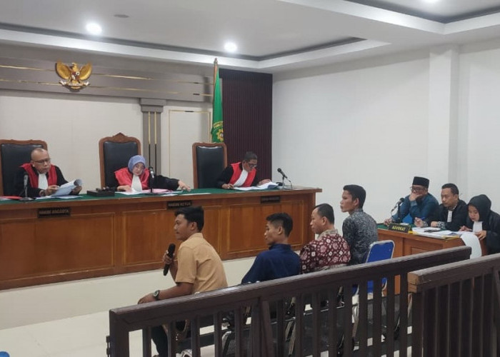 Dugaan Korupsi APBDes Lubuk Muda Rp562 Juta, Hakim Tegur Sekdes Wahyu yang Beri Keterangan Berbelit-belit