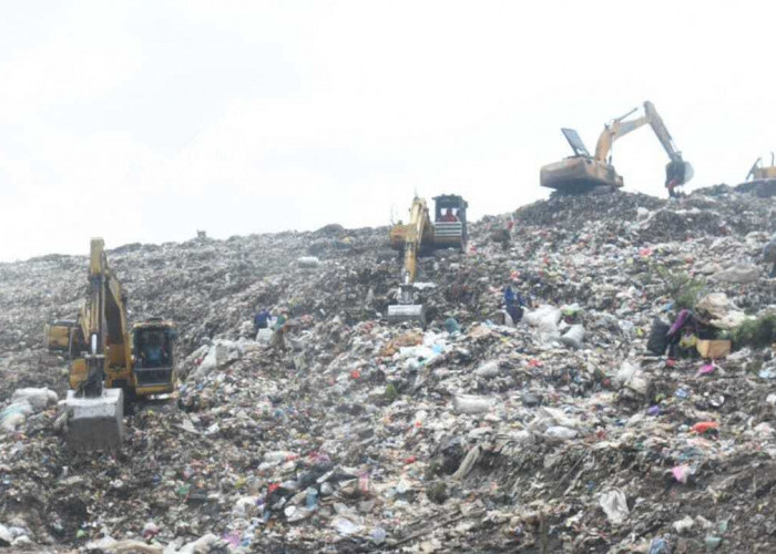 Menteri LH Apresiasi Langkah Strategis Pemprov Sumsel dan Pemkot Palembang Tangani Sampah di TPA Sukawinatan