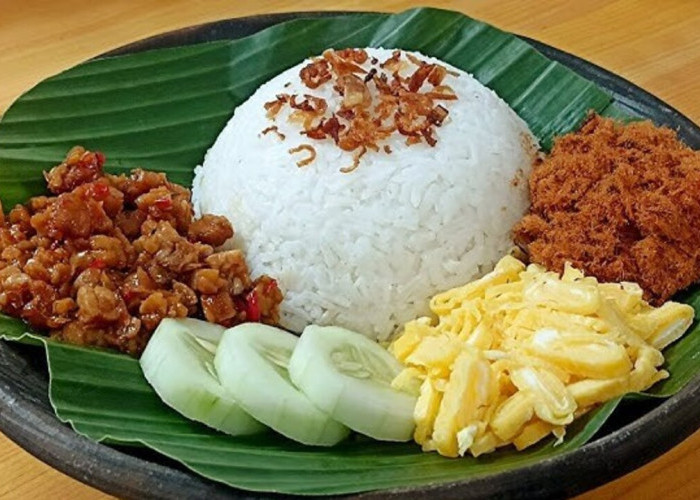 Nasi Uduk, Kuliner Tradisional Betawi yang Tetap Bertahan di Tengah Gempuran Makanan Modern