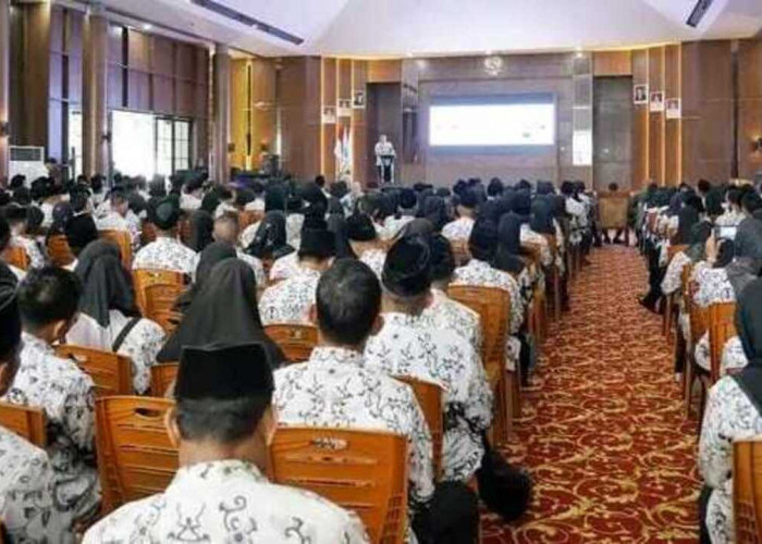 Bupati Ogan Ilir Kukuhkan Pengurus PGRI dan Buka PORSENIJAR 2025