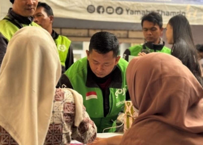 Yamaha Thamrin Berikan Ganti Oli Mesin Gratis hingga Potongan DP bagi Ratusan Mitra Gojek di Palembang