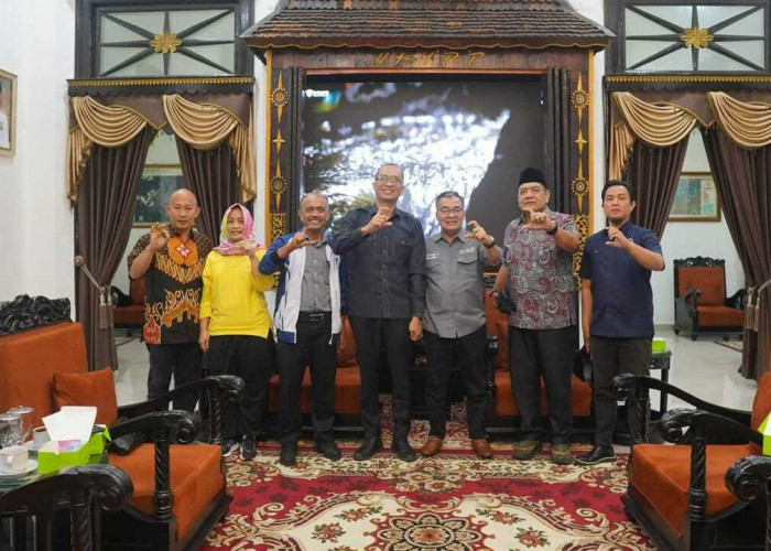 Dorong OKU Menjadi Kabupaten Informatif