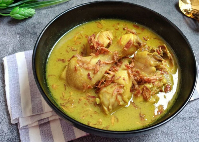 Opor Ayam, Hidangan Tradisional yang Tetap Digemari di Tengah Perubahan Zaman