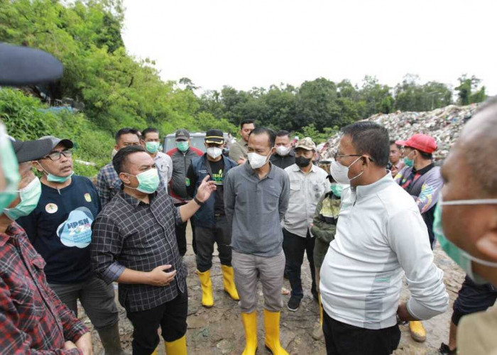 Sidak TPA Sungai Medang, H Arlan: TPA Ini Sudah Over Dosis, Tidak Layak Lagi