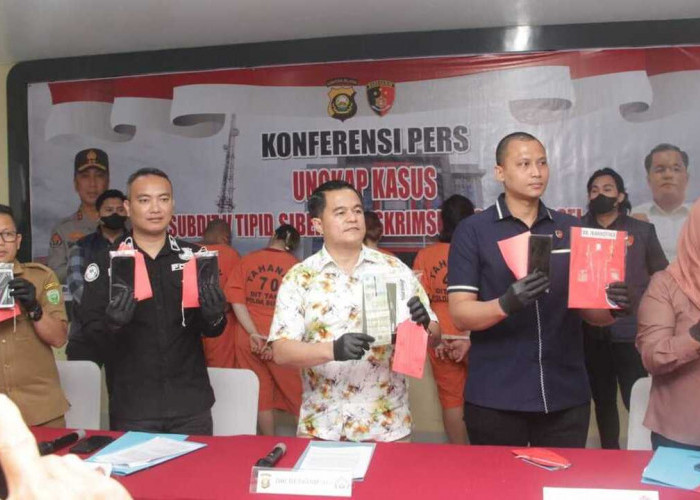 Polisi Bongkar Sindikat Peretas Dana BOS SMAN 2 Prabumulih, Kerugian Capai Rp942 Juta