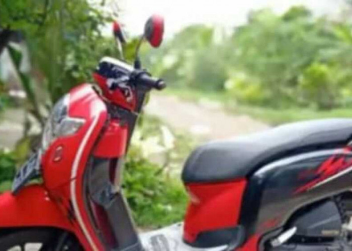 Honda Scoopy Generasi Pertama (2010 - 2013): Menyongsong Era Retro-Modern