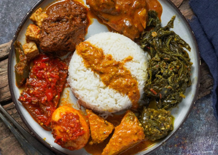 Nasi Padang, Kuliner Minangkabau yang Terus Menjadi Favorit Masyarakat Indonesia