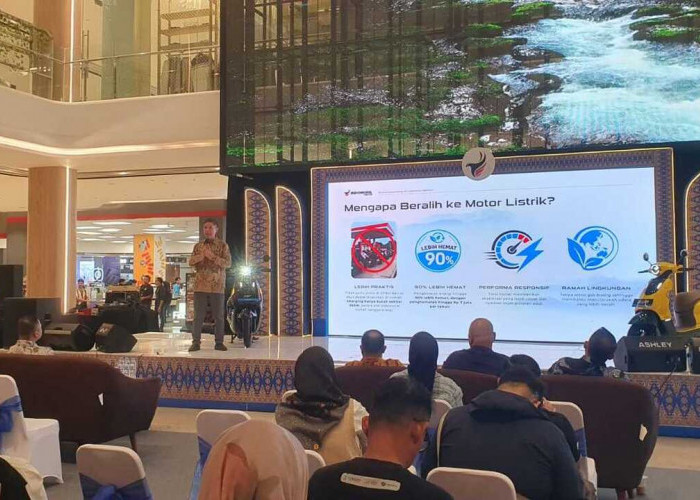 Dorong Mobilitas Elektrifikasi, Indomobil eMotor Perkenalkan Seluruh Lini Produk di Kota Palembang   