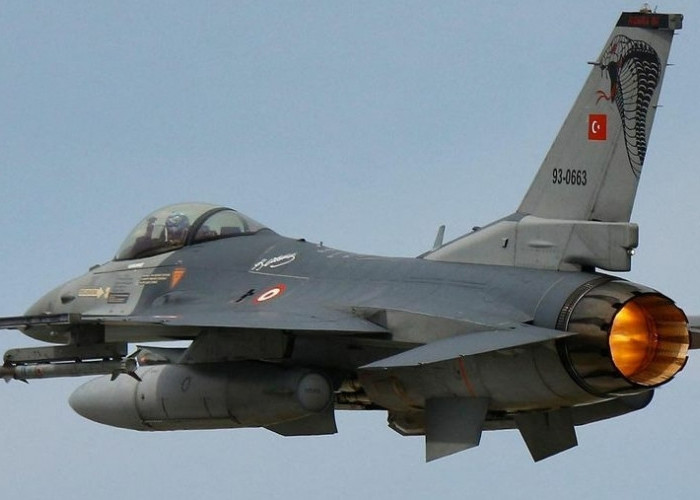 Elang Penempur 50 Tahun Lalu: Momen Kecil yang Melahirkan Legenda Jet Tempur F-16