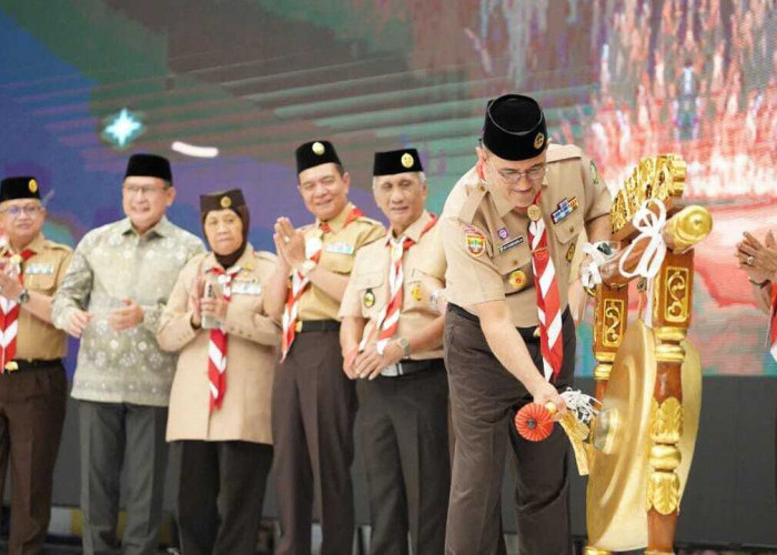 Sekda Sumsel Edward Candra Buka Rakerda Pramuka 2025, Tekankan Pentingnya Kolaborasi dan Nilai Moral