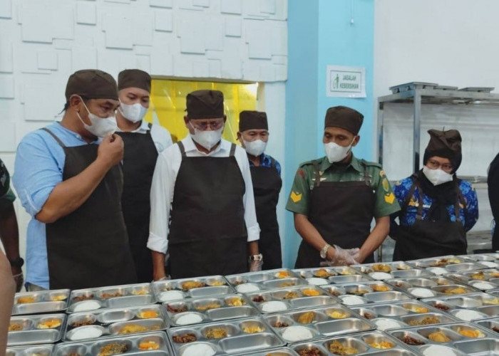 Tinjau 5 Sentra Produksi Pangan Gizi di Prabumulih, H Arlan Apresiasi SPPG Prabumulih Timur