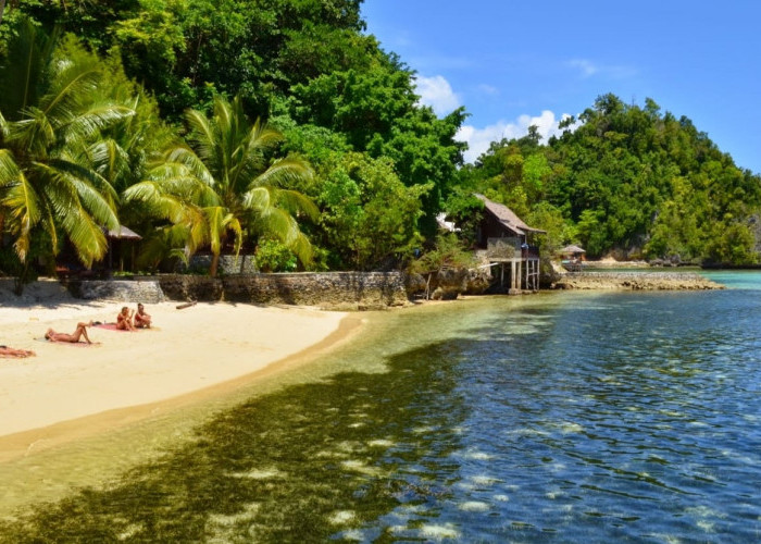 Miliki Pesisir Pantai yang Menakjubkan, Teluk Tomini Membentang Antara 3 Provinsi yang di Pulau Sulawesi  