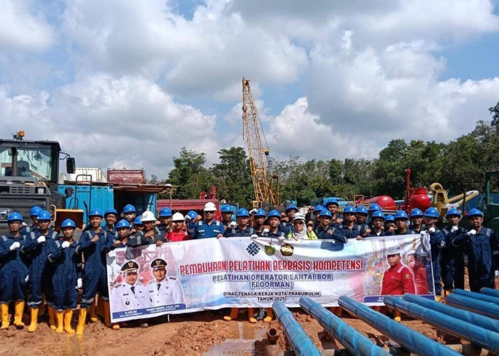 Tekan Angka Pengangguran dan Tingkatkan Keterampilan Naker, Disnaker Prabumulih Gelar Pelatihan Operator Lanta
