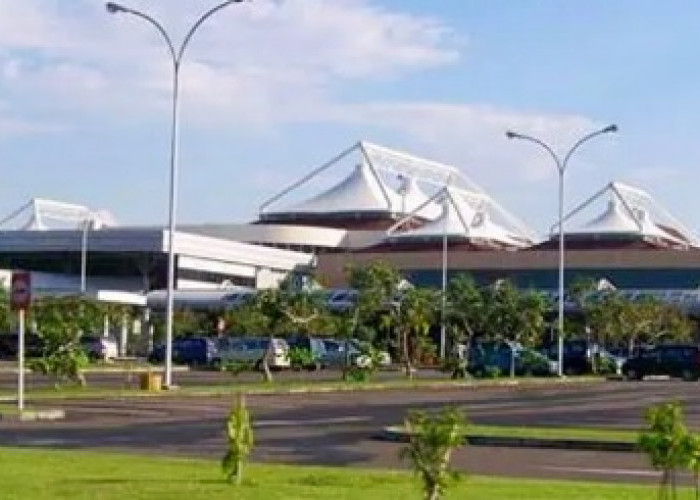 Cuaca Buruk, 4 Pesawat Mendarat 'Darurat' di Bandara Internasional Sultan Mahmud Badaruddin II Palembang 