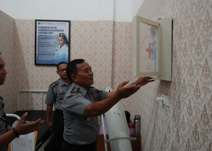  Kemenkumham Sumsel Lakukan Evaluasi Pelayanan Publik pada Imigrasi dan LPKA Palembang