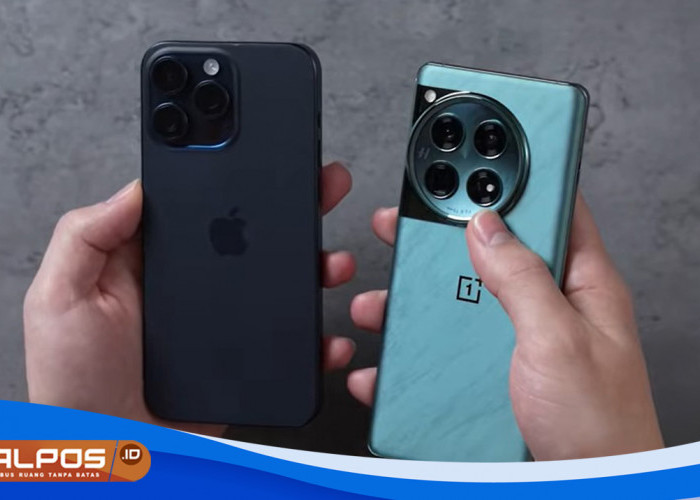 Duel High-End : OnePlus 12 vs iPhone 15 Pro Max : Perbandingan Performa, Kamera, dan Desain, Pilih yang Mana? 