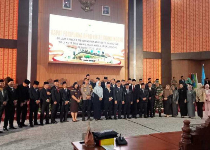 Perdana Hadiri  Paripurna DPRD, Walikota Lubuklinggau Paparkan Visi dan Program Unggulan