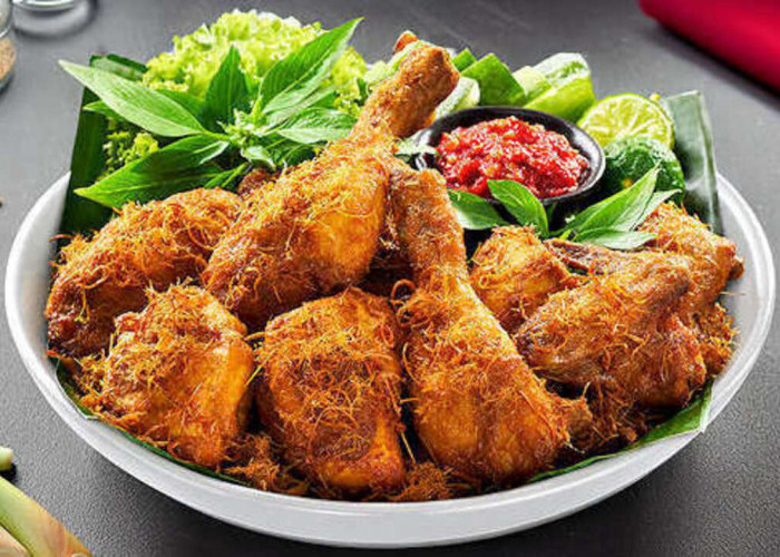 Ayam Goreng Lengkuas, Hidangan Tradisional yang Tetap Digemari di Tengah Tren Kuliner Modern