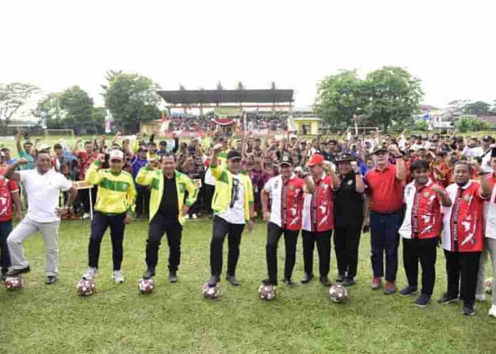 Gubernur Deru Buka Festival Sepakbola Usia Dini untuk Menjaring Atlet Terbaik Asal Sumsel