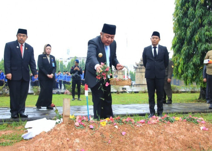 Gubernur Herman Deru Ajak Masyarakat Wujudkan Cita-Cita Para Pahlawan di Hari Pahlawan 2025