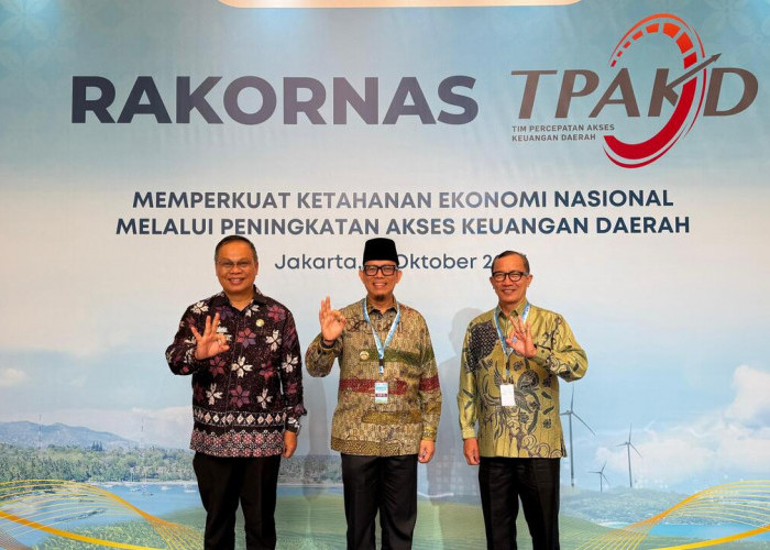Teddy Hadiri Rakornas TPKAD Tahun 2025