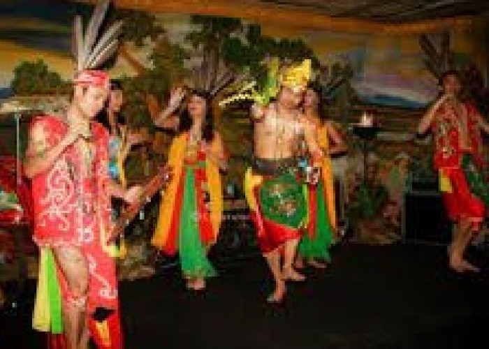Pemekaran Wilayah Provinsi di Pulau Kalimantan, Ini 6 Suku Asli Penghuni Pulau Seribu Sungai