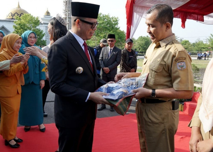 Hardiknas 2026, Bupati OKU Fokus Tingkatkan Mutu Pendidikan dan Kompetensi Guru