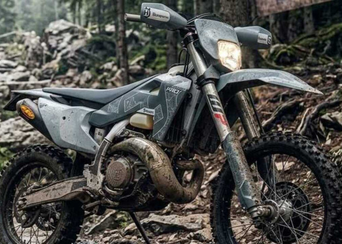 Bobot Cuma 108,3 Kg! Husqvarna TE 300 Pro 2027 Siap Libas Medan Ekstrem. 