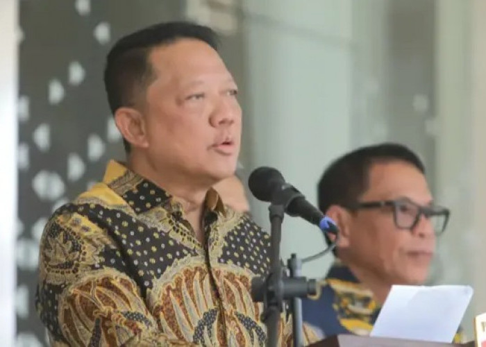 Febrie Adriansyah Resmi Mundur dari Jabatan Jampidsus, Kejagung Tegaskan Penanganan Kasus Tetap Berjalan Norma
