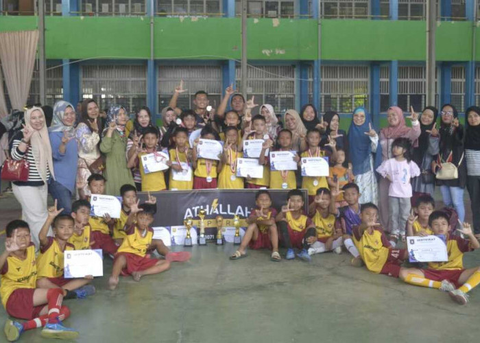 Tim Futsal Laskar Simpang Dogan Kembali Sabet Piala di Dua Turnamen Kota Palembang — Coach Fredy Martha Raih G