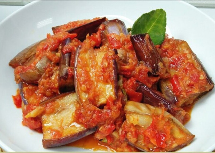 Terong Balado, Hidangan Rumahan yang Kian Naik Daun dan Jadi Primadona di Restoran Modern