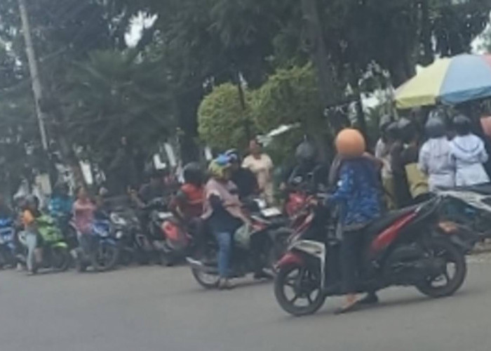 BBM Langka dan Harga Selangit