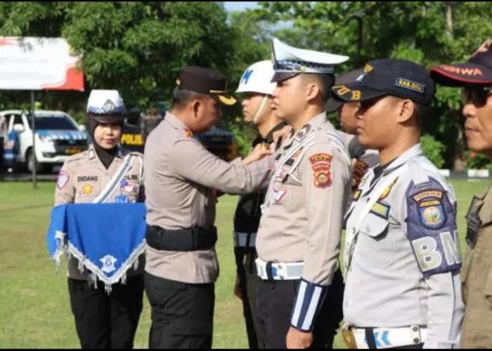 Polres OKU Berlakukan Tilang Manual dan Elektronik Pada Ops Zebra 2024