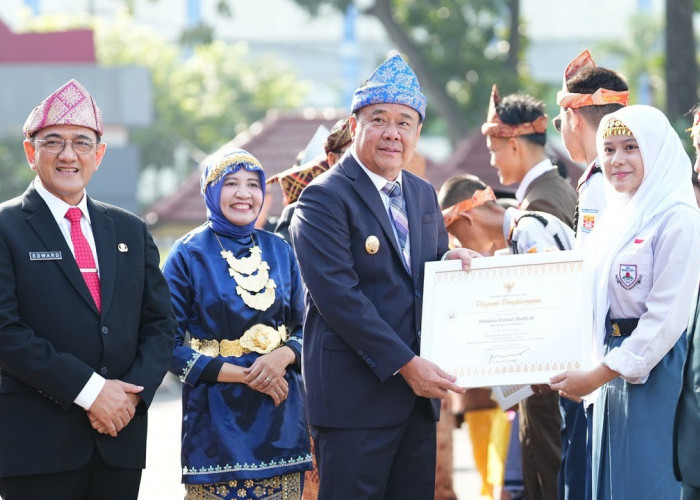 Wagub Sumsel Cik Ujang Dorong Transformasi Pembelajaran dan Penguatan Karakter pada Hardiknas 2026