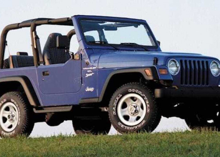 Jeep Wrangler TJ, SUV Klasik dengan Lampu Kotak yang Kini Diburu Kolektor